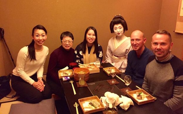 Exploring Gion the home of the Geisha – Kyoto Night Tour